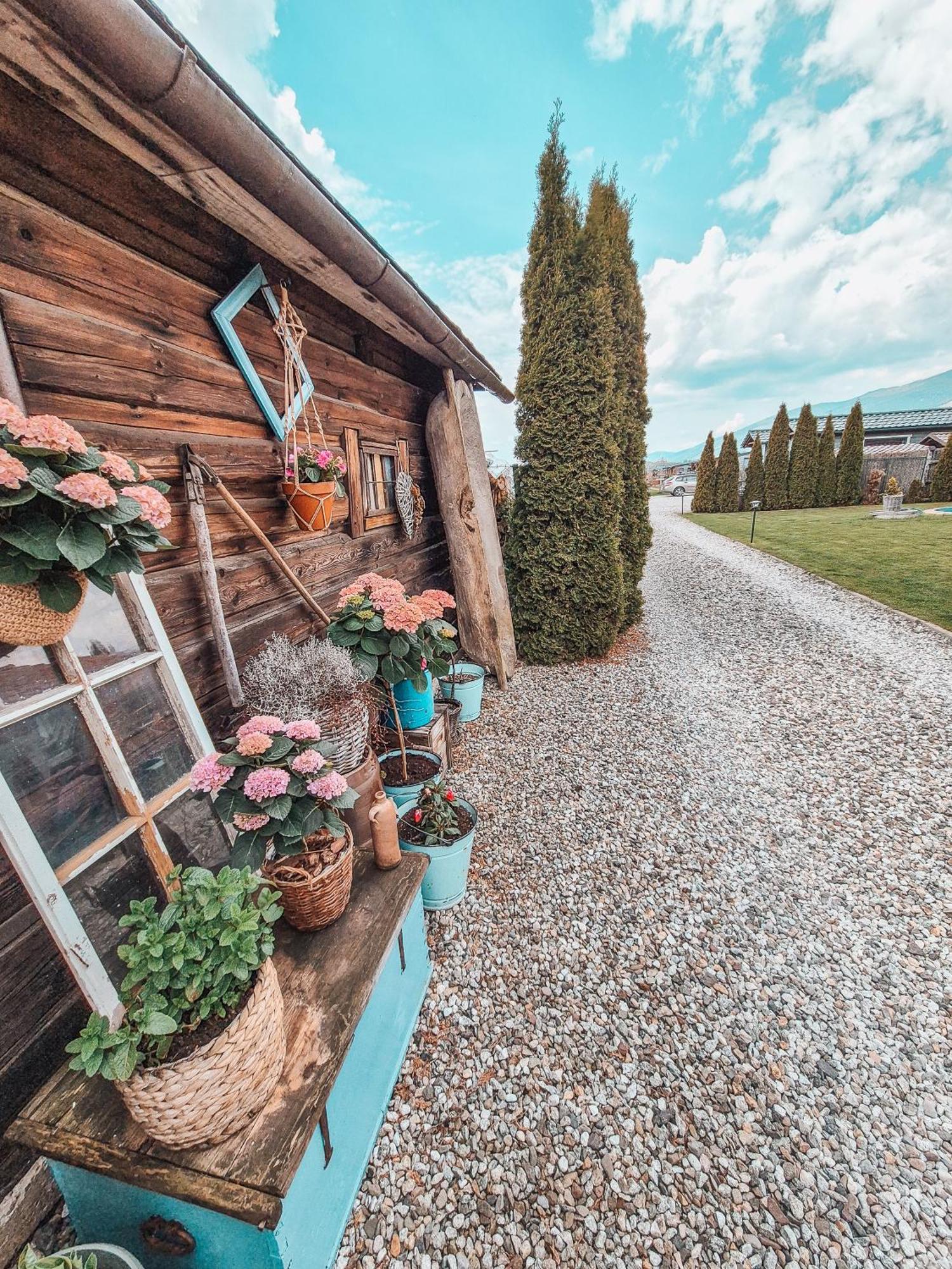 Liptovalley- Mobilne Domy S Wellnessom Liptovská Kokava Buitenkant foto